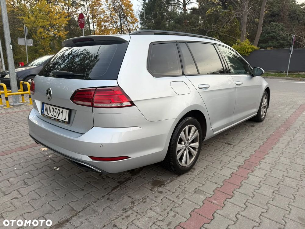 Volkswagen Golf 1.5 TSI BMT Evo Comfortline - 5