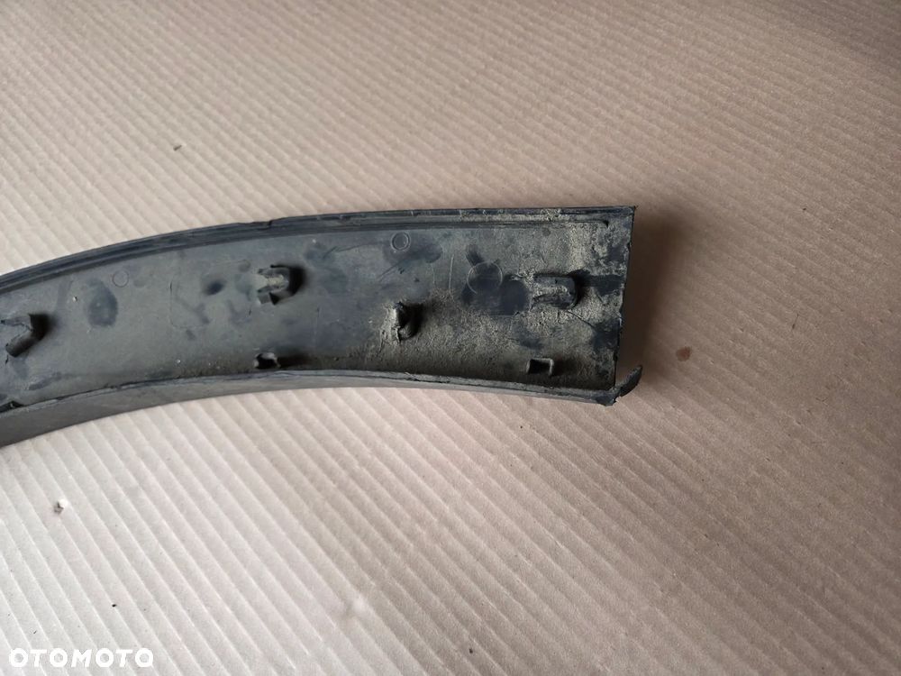 Listwa nakładka błotnika prawy przód Citroen C3 III - 13