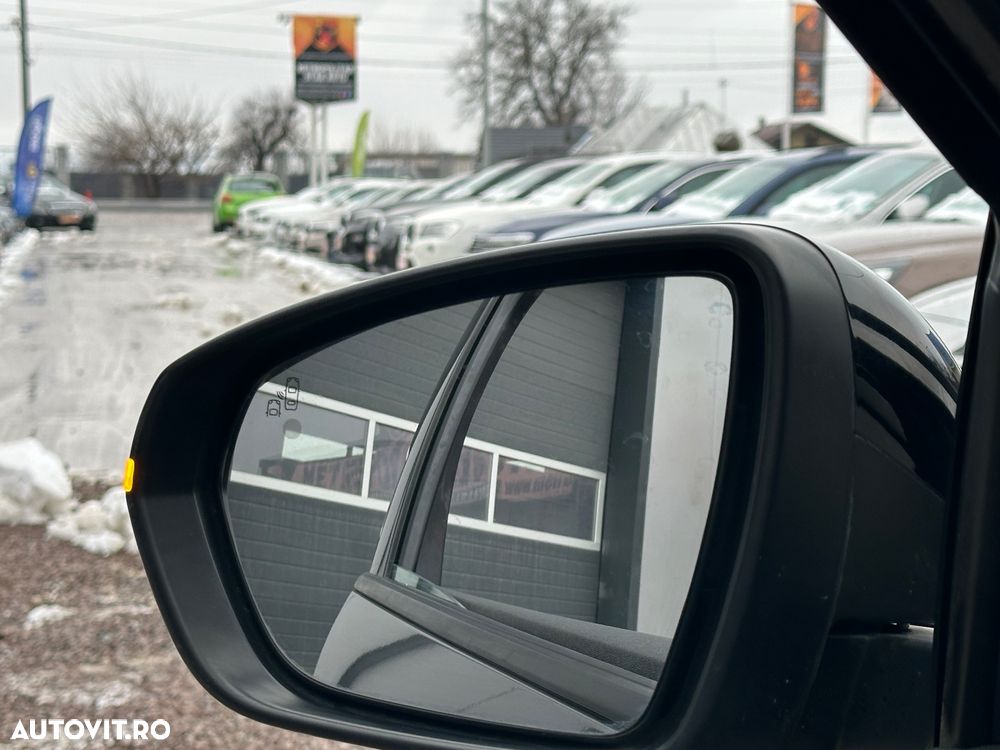 Peugeot 5008 BlueHDI 120 EAT6 Allure - 14