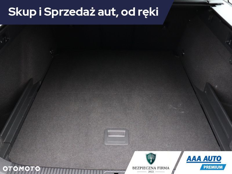 Volkswagen Passat Variant - 15