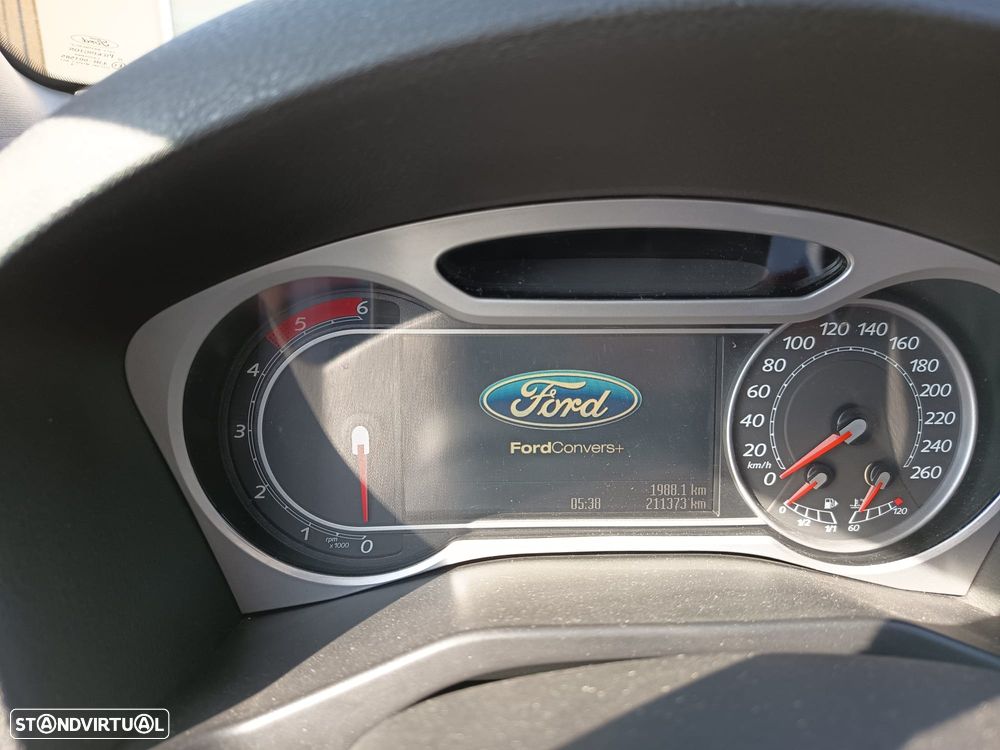 Ford Mondeo SW 1.8 TDCi Titanium - 17