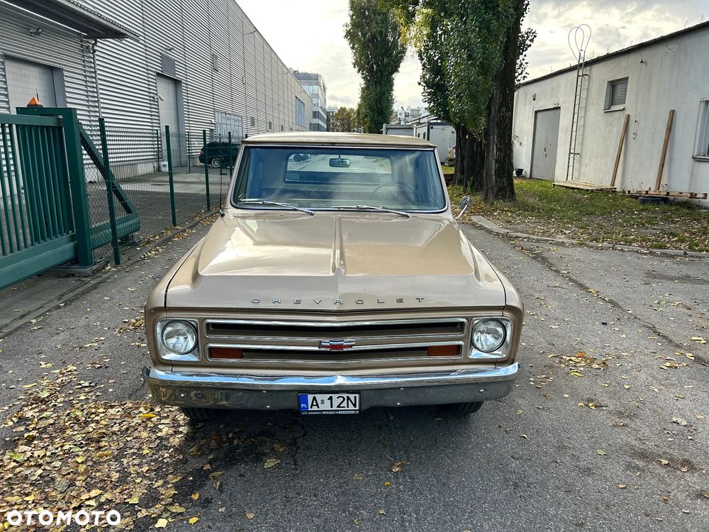 Chevrolet C-20 - 7