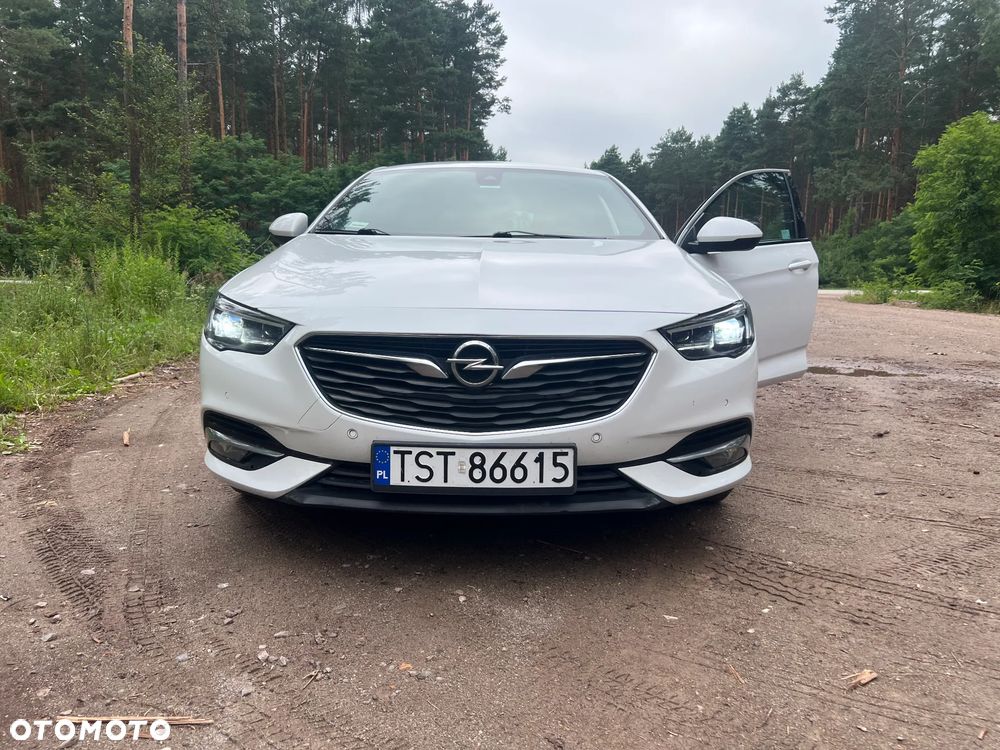 Opel Insignia - 17