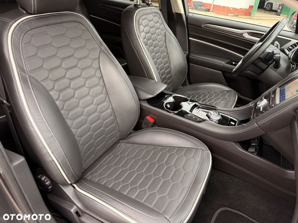 Ford Mondeo 2.0 EcoBlue VIGNALE - 15