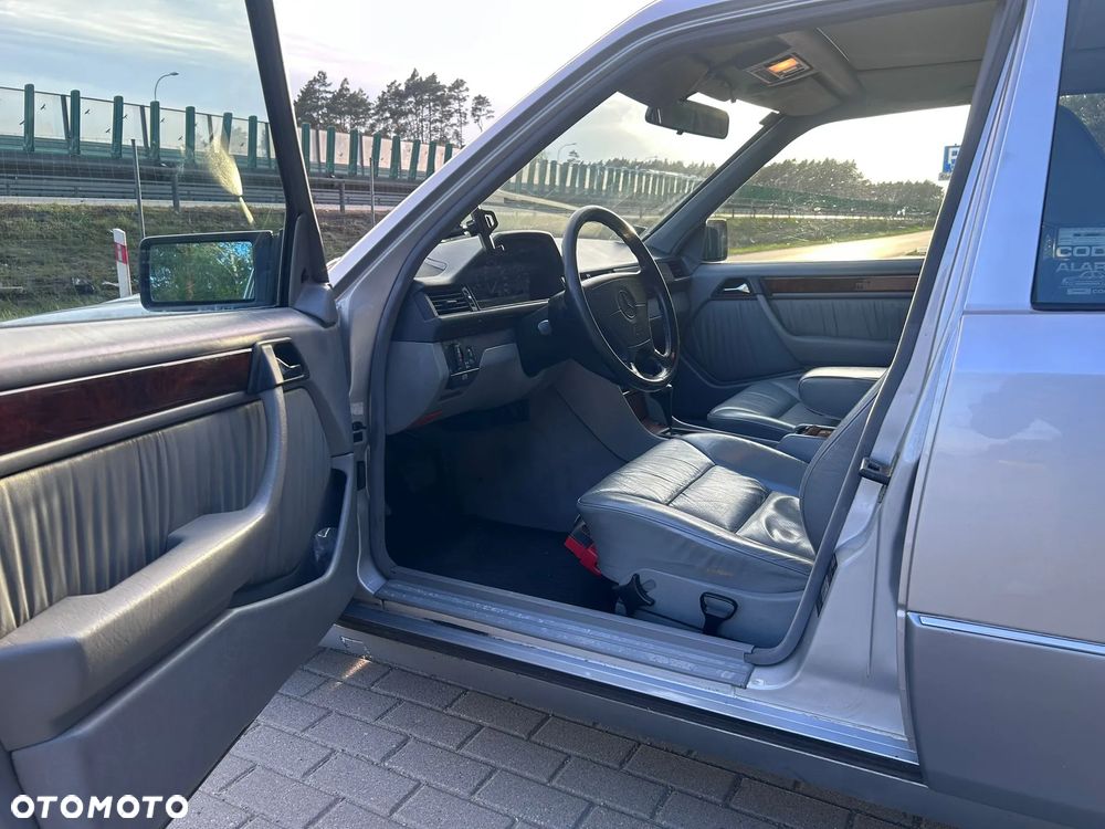 Mercedes-Benz W124 (1984-1993) - 9