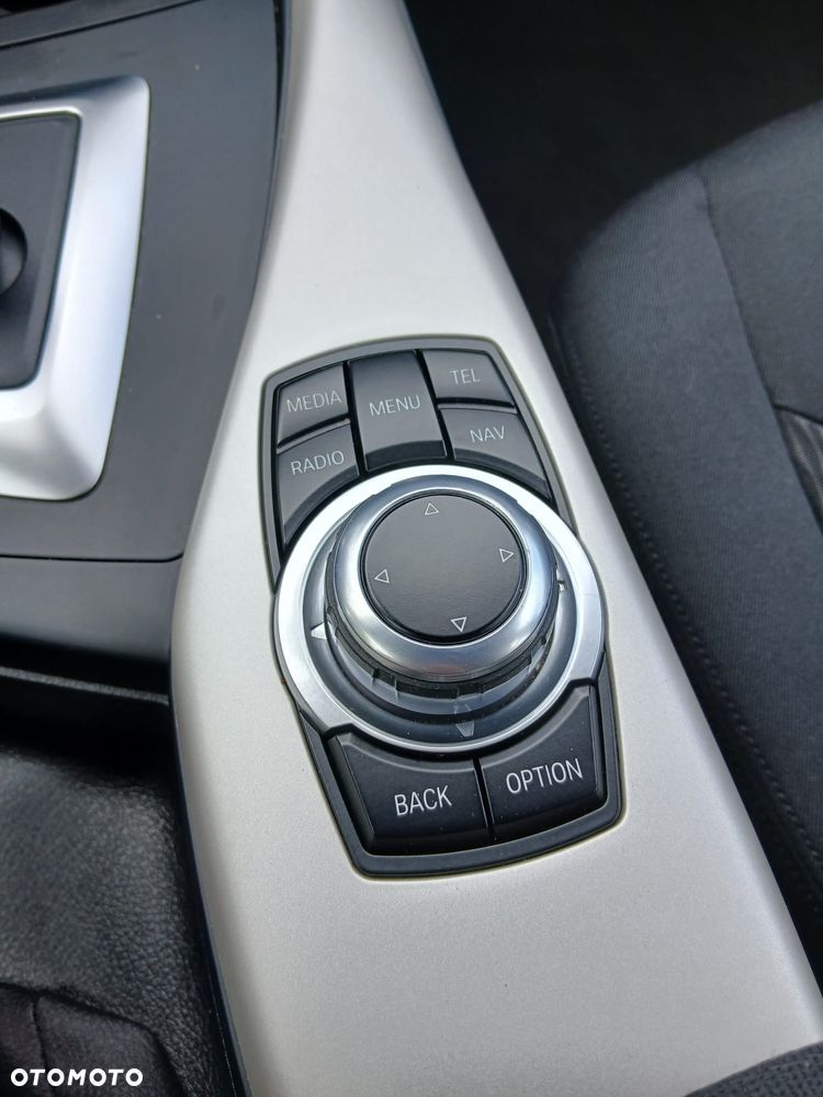 BMW Seria 1 120d xDrive Sport-Aut Advantage - 33