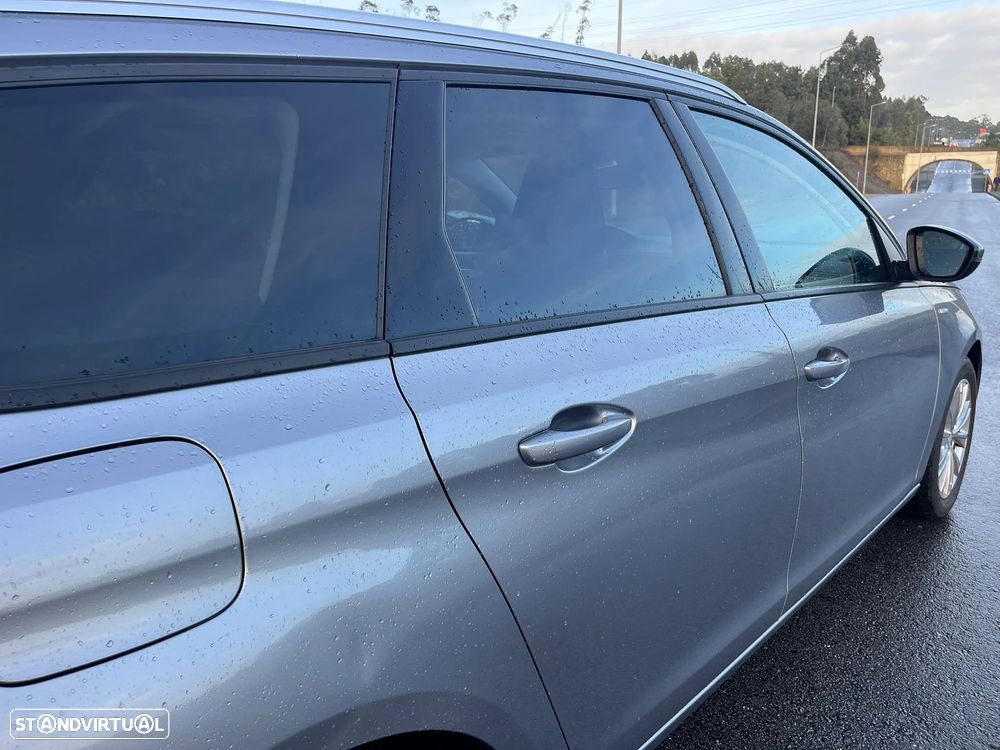 Peugeot 308 SW 1.5 BlueHDi Style - 19