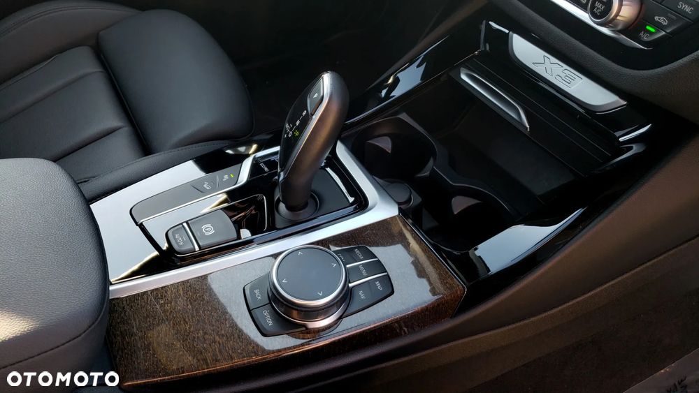 BMW X3 - 23