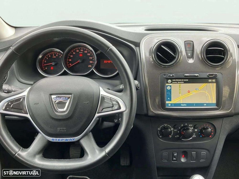 Dacia Sandero 0.9 TCe Stepway - 10