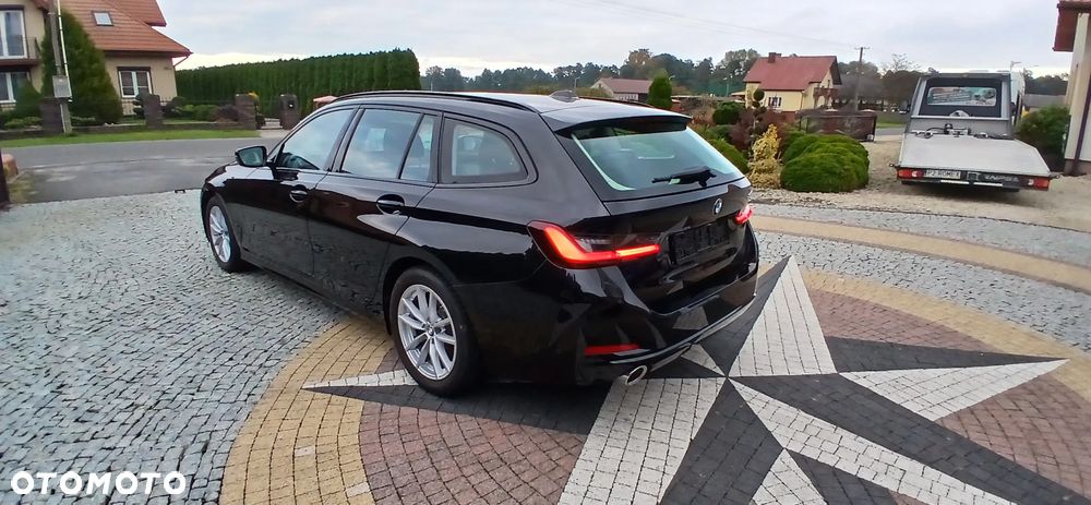 BMW Seria 3 320i Touring Advantage - 1