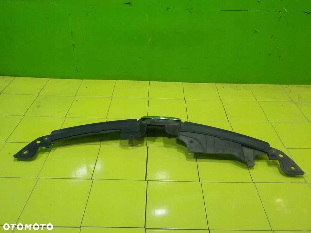 MAZDA CX-7 LIFT 2.2 D 09r atrapa grill EH64-50717 - 3