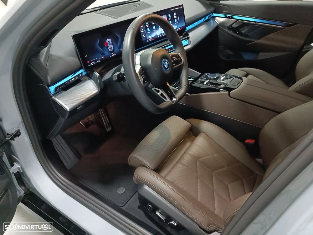 BMW 530 e xDrive Pack Desportivo M Pro - 10