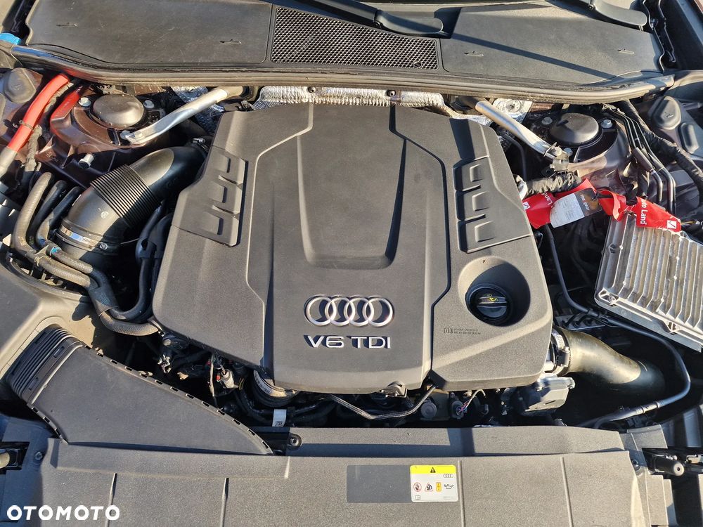 Audi A6 Allroad - 30