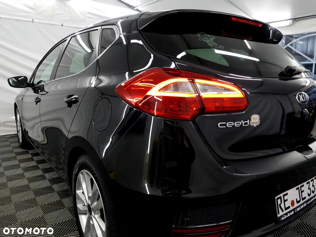 Kia Ceed Cee'd 1.6 GDI L Business Line - 26