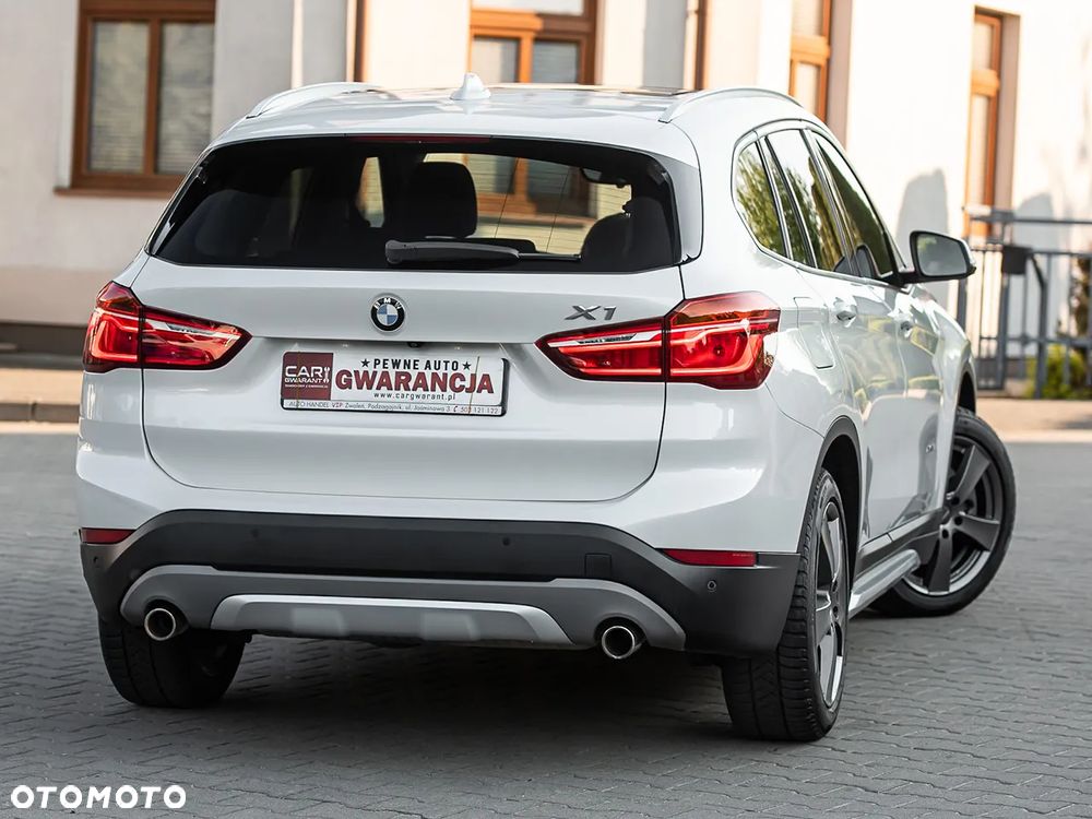BMW X1 xDrive25d xLine - 12