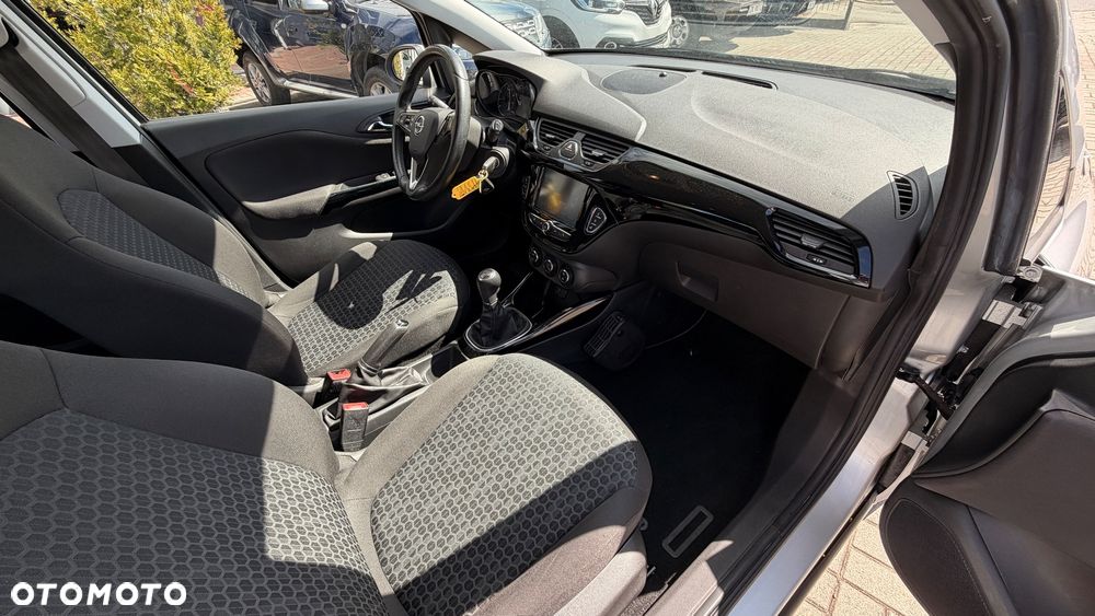 Opel Corsa 1.4 16V Cosmo - 8