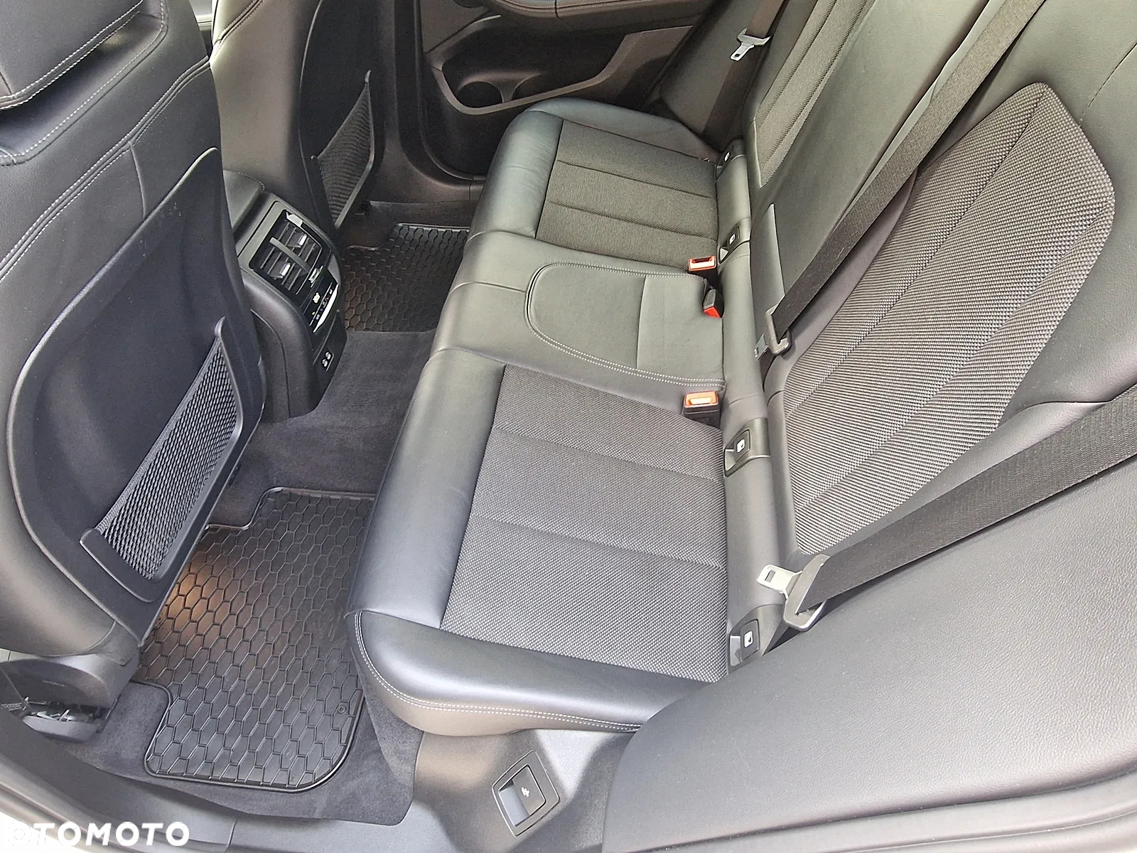 BMW X3 xDrive20i GPF Luxury Line sport - 10