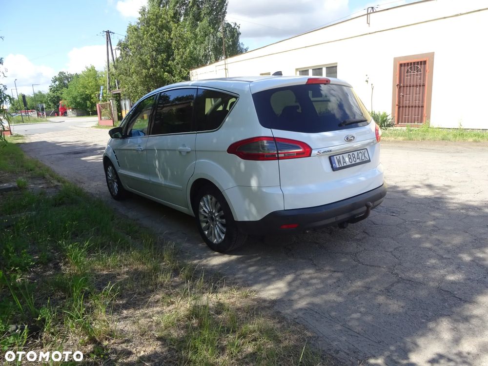 Ford S-Max - 9