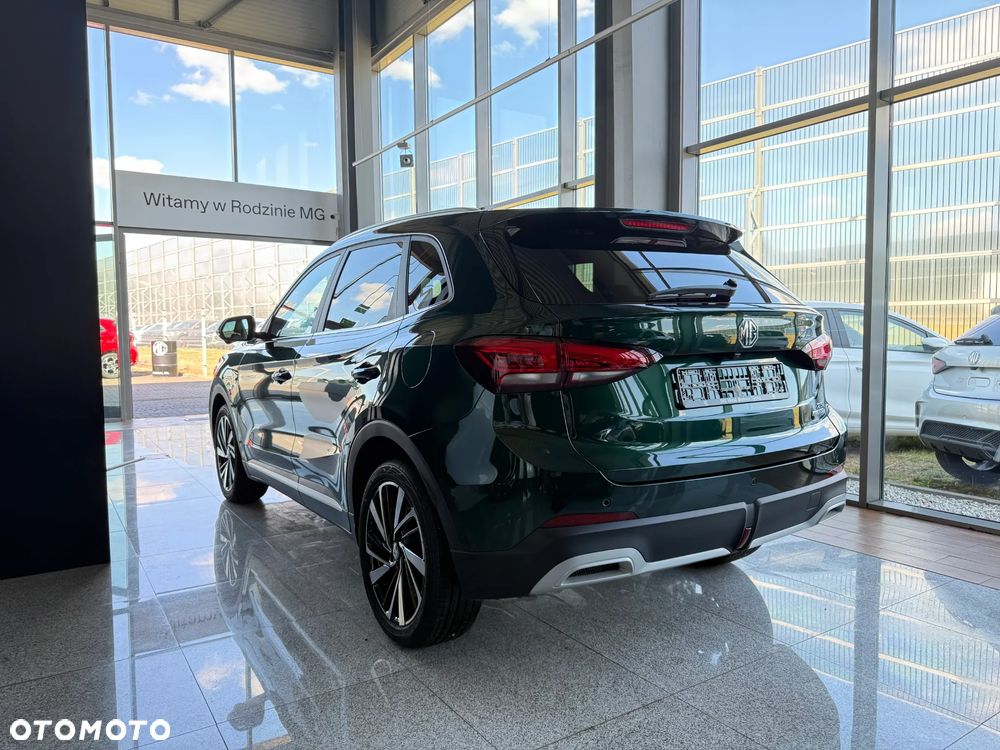 MG ZS Hybrid+ - 11