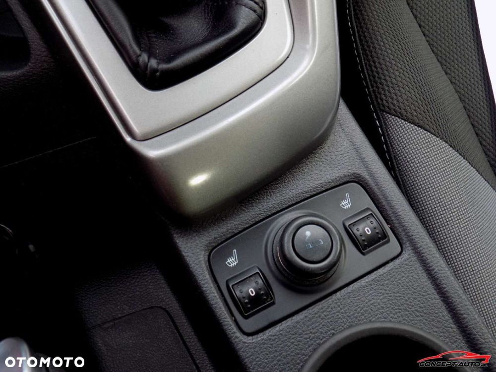 Ford Focus - 25