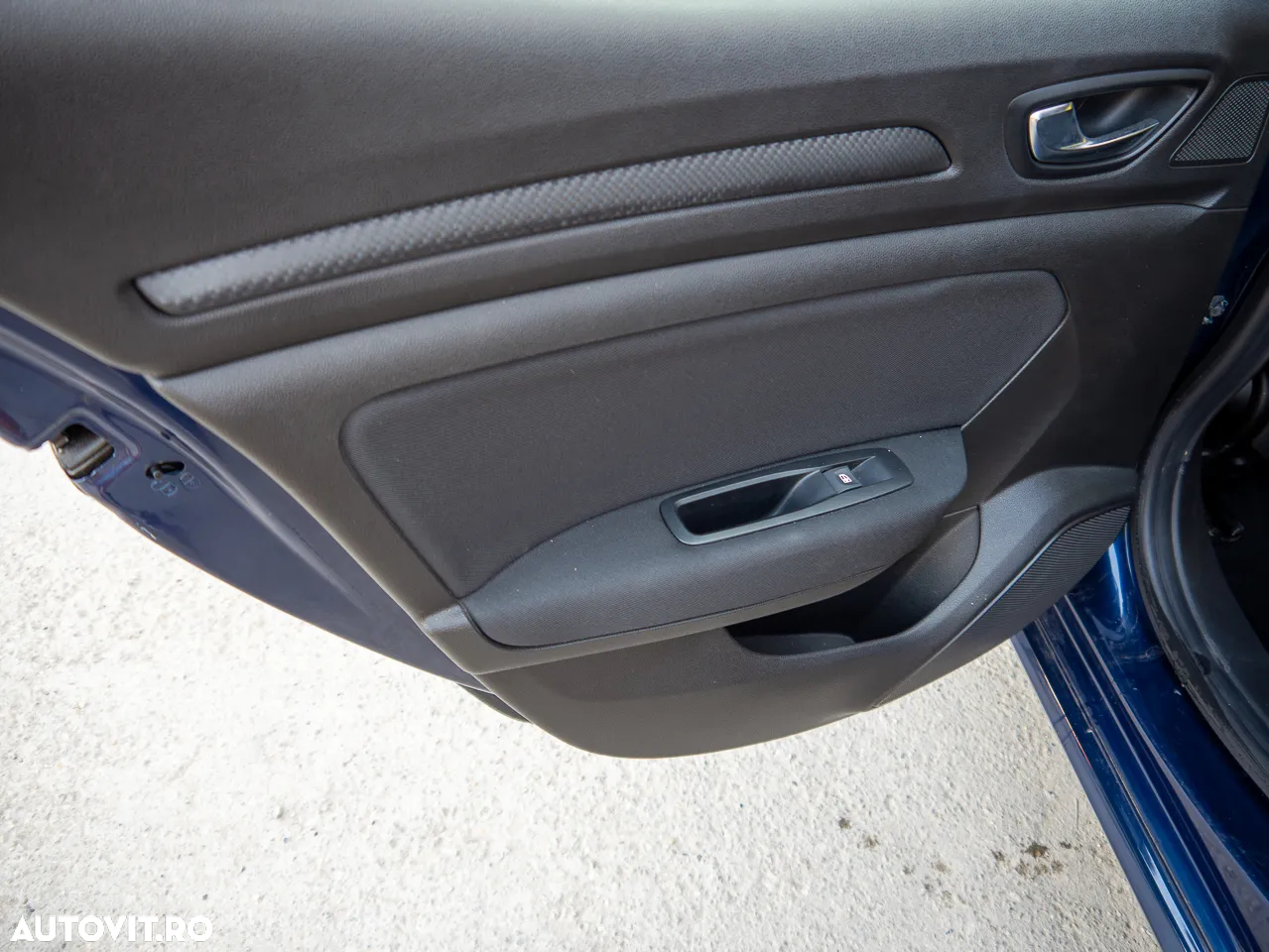 Renault Megane BLUE dCi 115 BUSINESS EDITION - 19