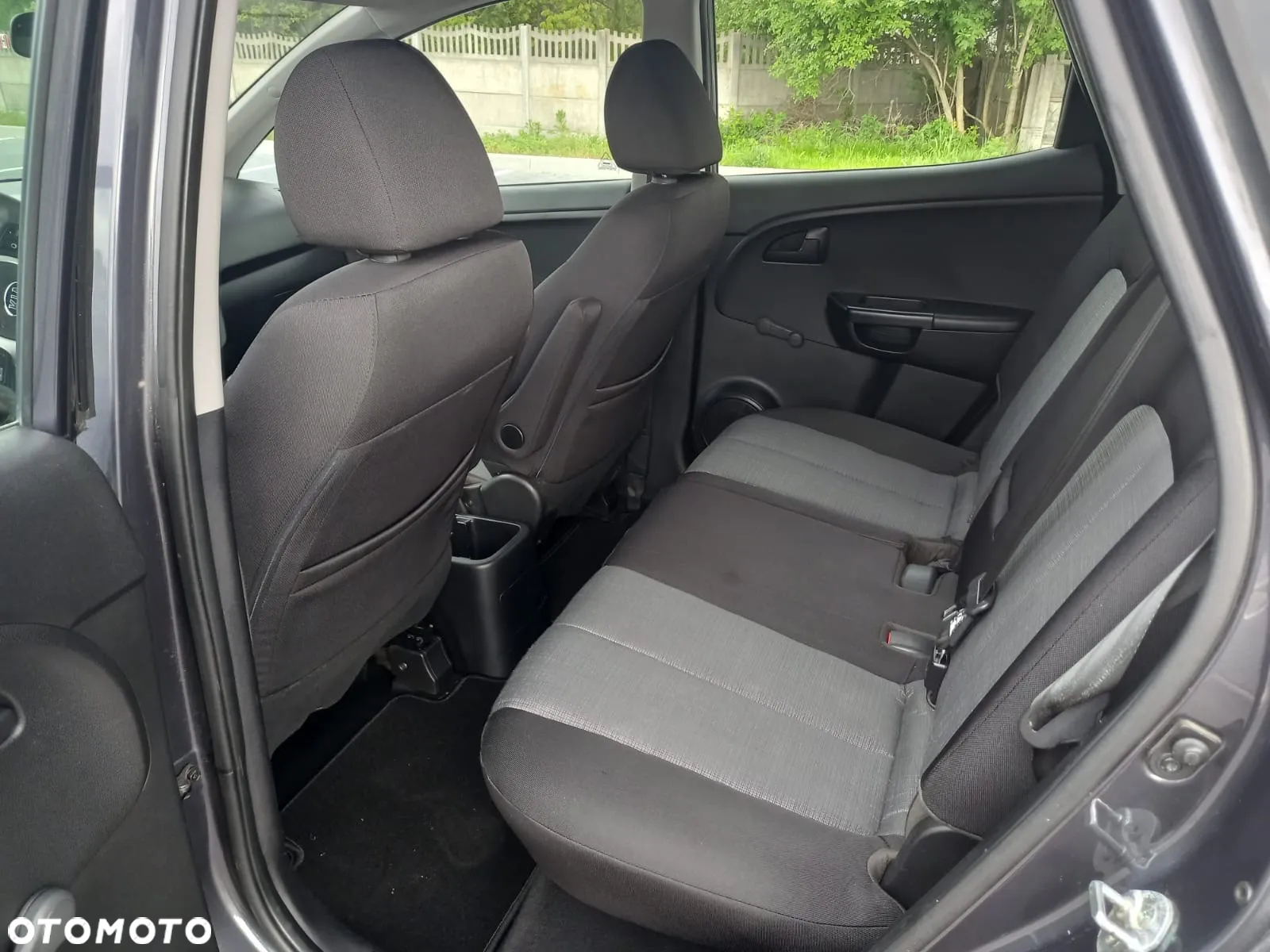 Kia Venga 1.4 CRDi 90 Attract - 14