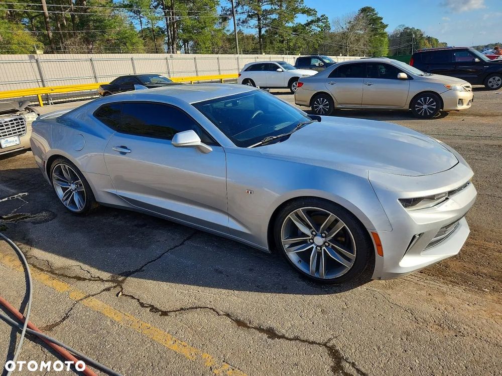 Chevrolet Camaro - 2