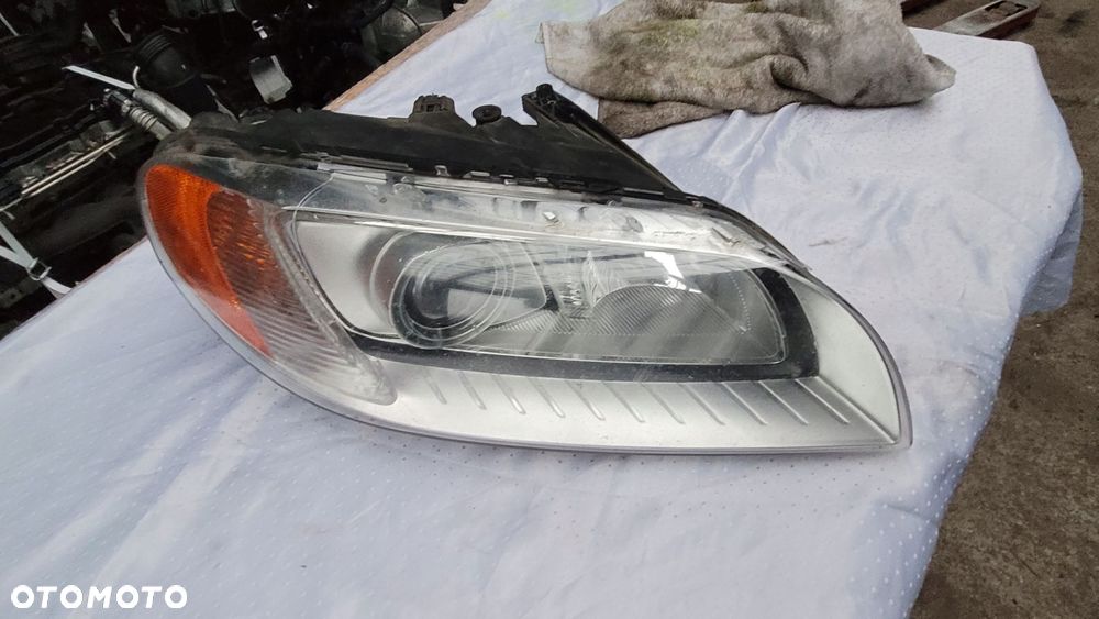 volvo s80 v70 xc70 lampa prawa xenon nie skr - 7