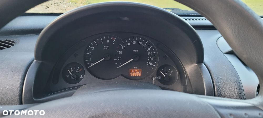 Opel Corsa - 5