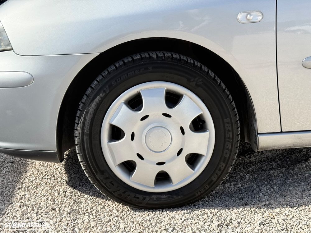 SEAT Ibiza 1.2 12V Signo - 13