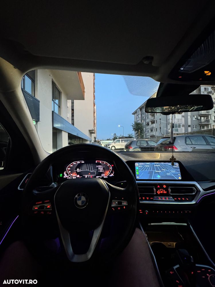 BMW Seria 3 320d Aut. Sport Line - 10