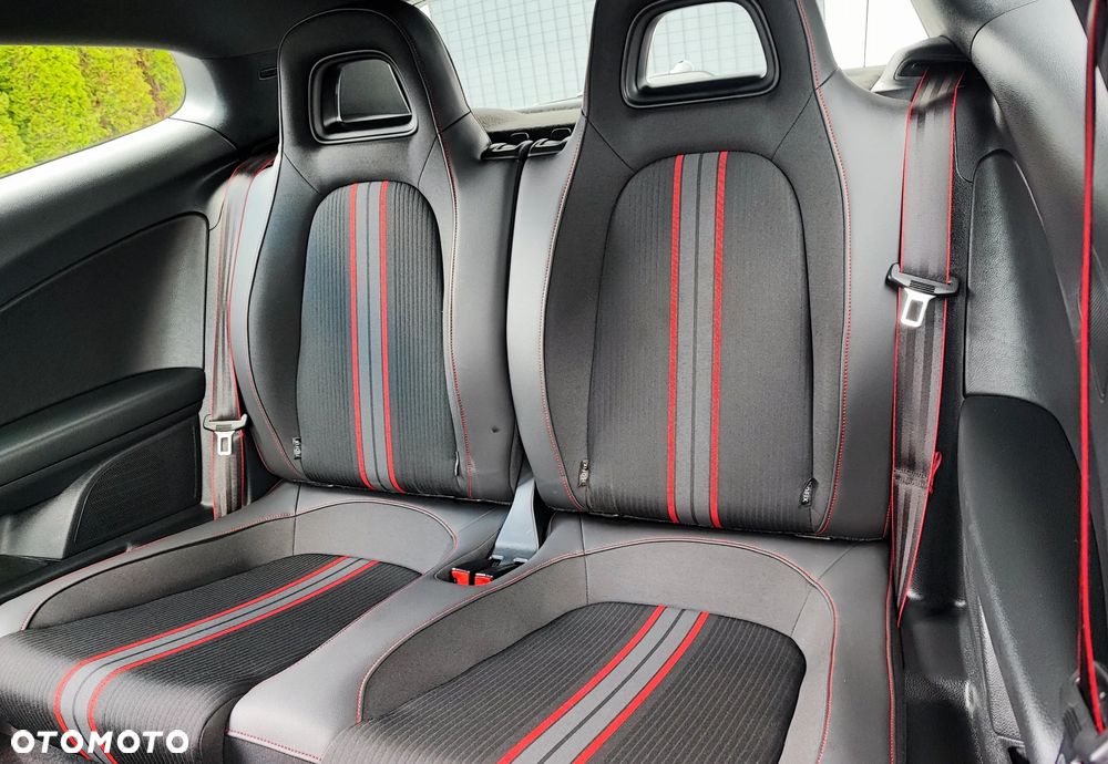 Volkswagen Scirocco 2.0 GTS (BlueMotion Technology) - 31