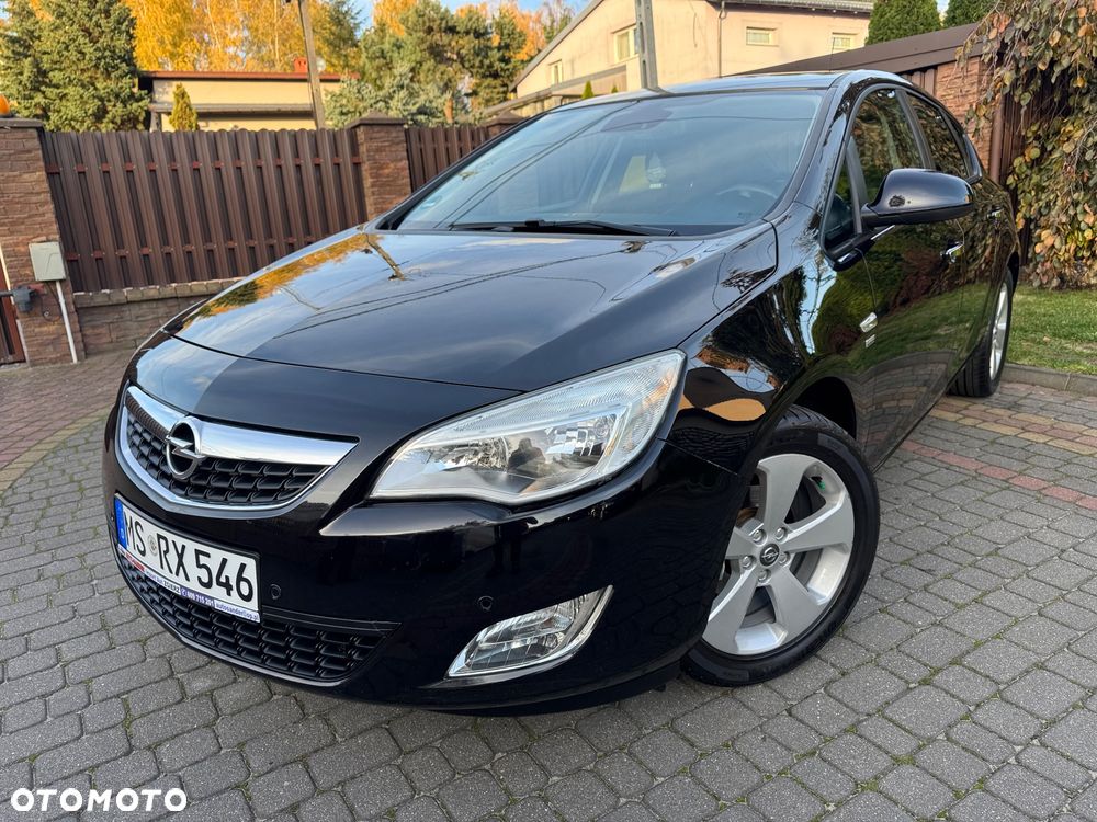Opel Astra 1.4 Turbo Edition - 1