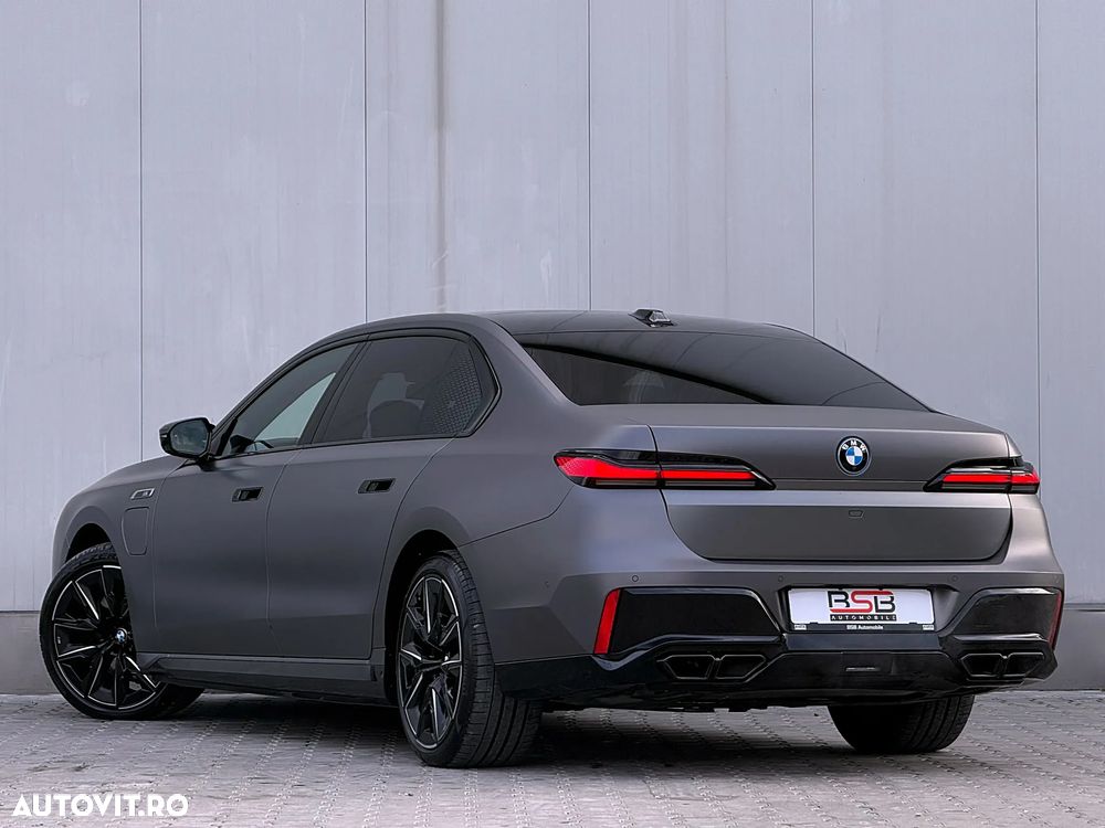 BMW M7 M760e xDrive AT PHEV - 7
