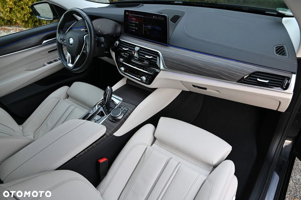 BMW 6GT 630i Luxury Line - 31