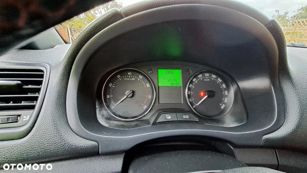 Skoda Fabia 1.2 TSI MONTE CARLO - 19