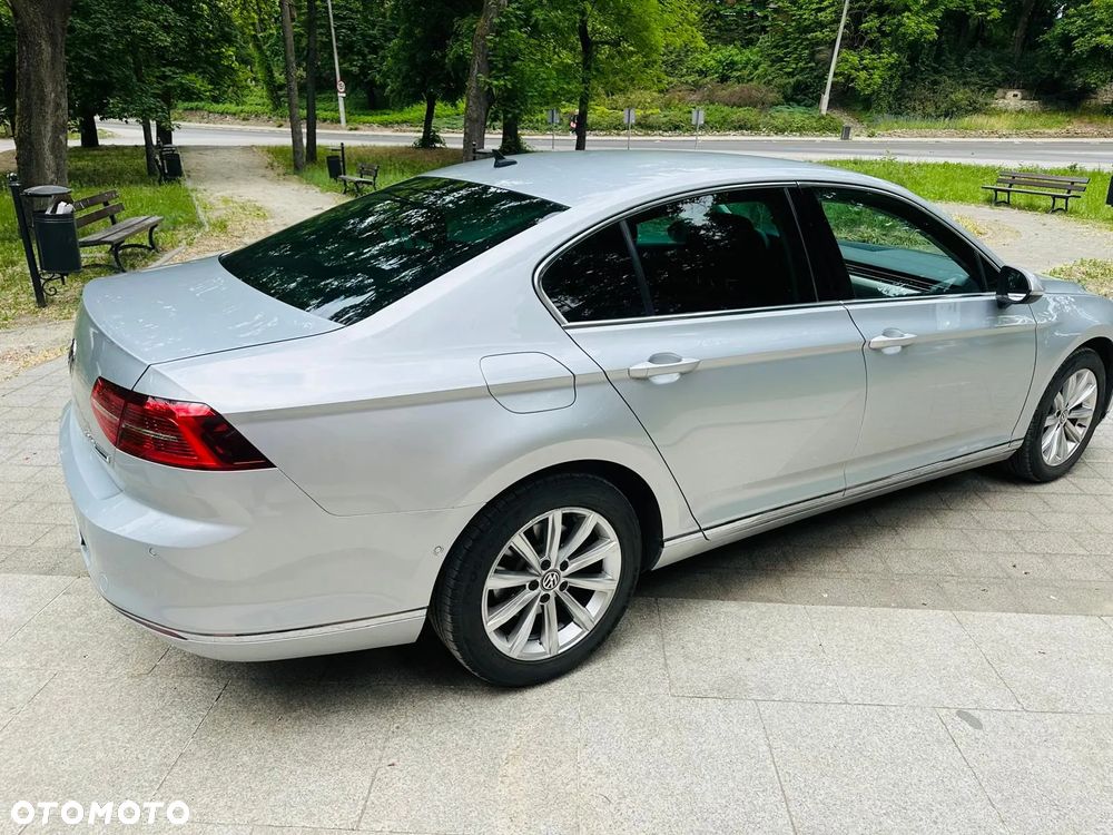 Volkswagen Passat 2.0 TDI BMT Highline - 3