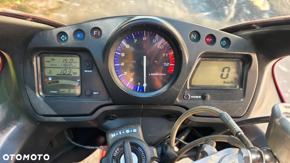 Honda CBR - 6
