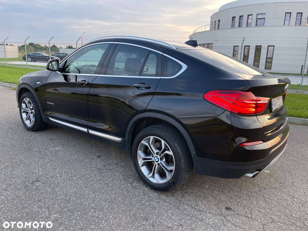 BMW X4 xDrive20d xLine - 8