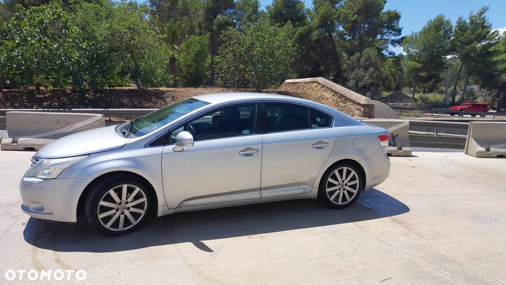 Toyota Avensis 2009 photo 3