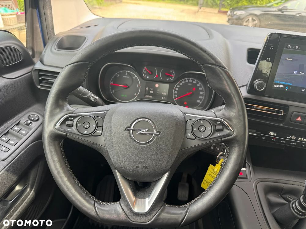 Opel Combo 1.5 D Start/Stop Innovation - 11