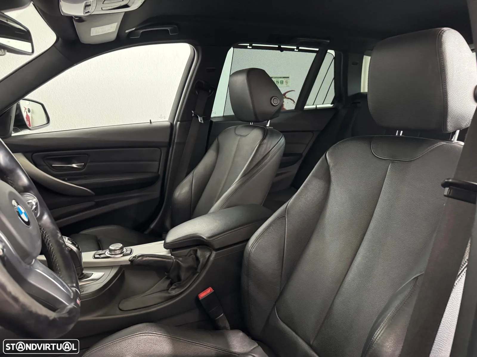 BMW 320 d Touring Auto Pack M - 21
