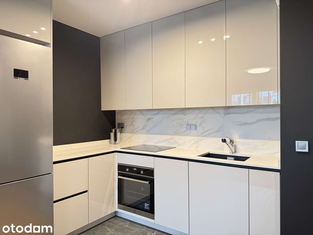 Własny ogród 35 m² | 3 pokoje | garaż | Stacja Grochów