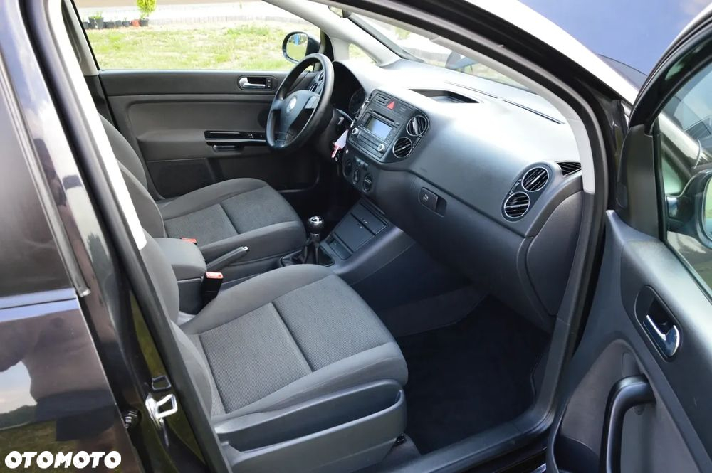 Volkswagen Golf Plus - 13