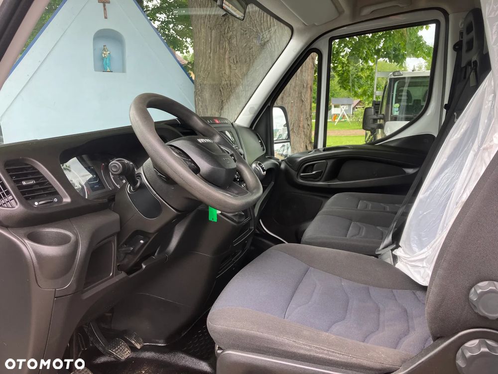 Iveco DAILY 35C16 kontener kurierka 3.0 silnik - 6