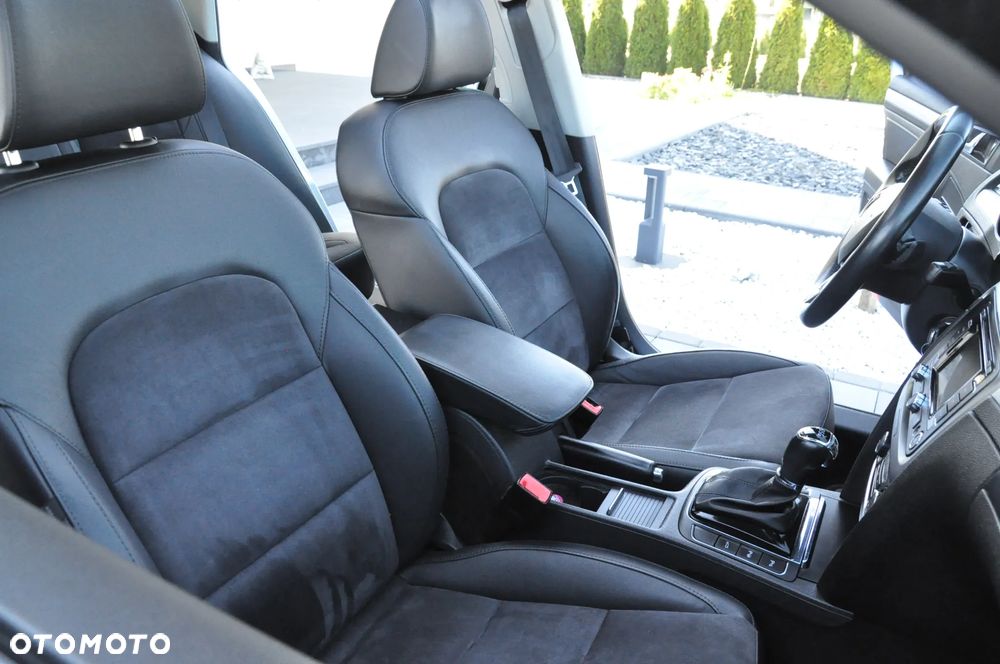 Skoda Superb 1.8 TSI DSG Exclusive - 32