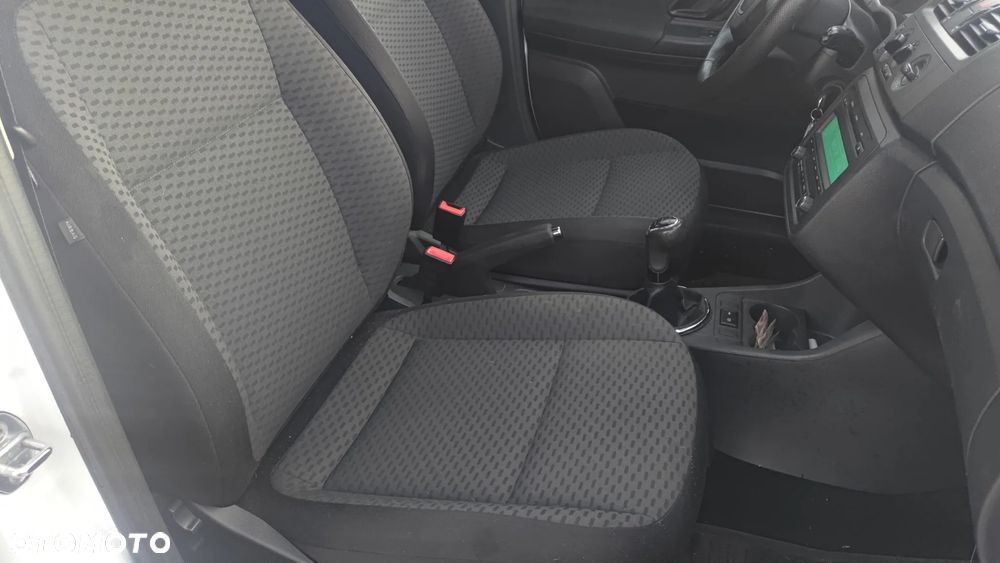Skoda Fabia 1.6 TDI DPF Ambition - 16