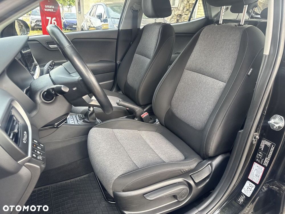 Kia Stonic 1.2 M - 13