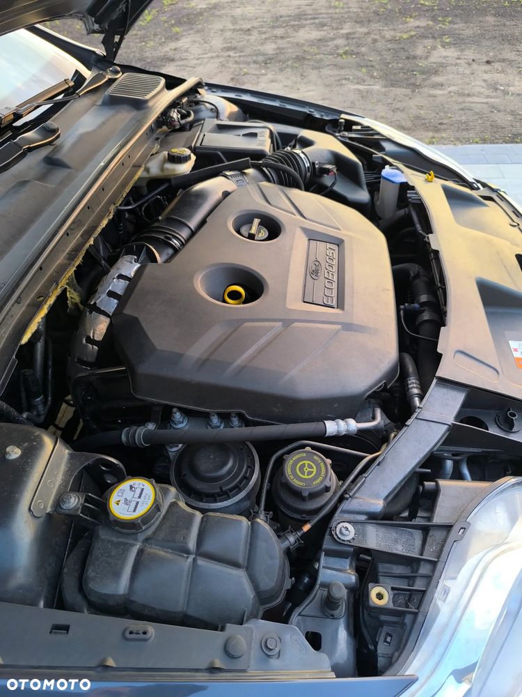 Ford Mondeo - 17