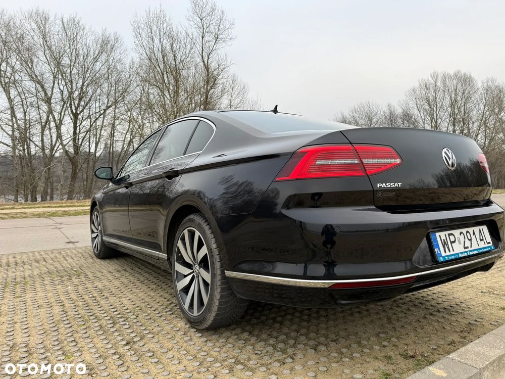 Volkswagen Passat 2.0 TDI BMT Highline DSG7 - 17